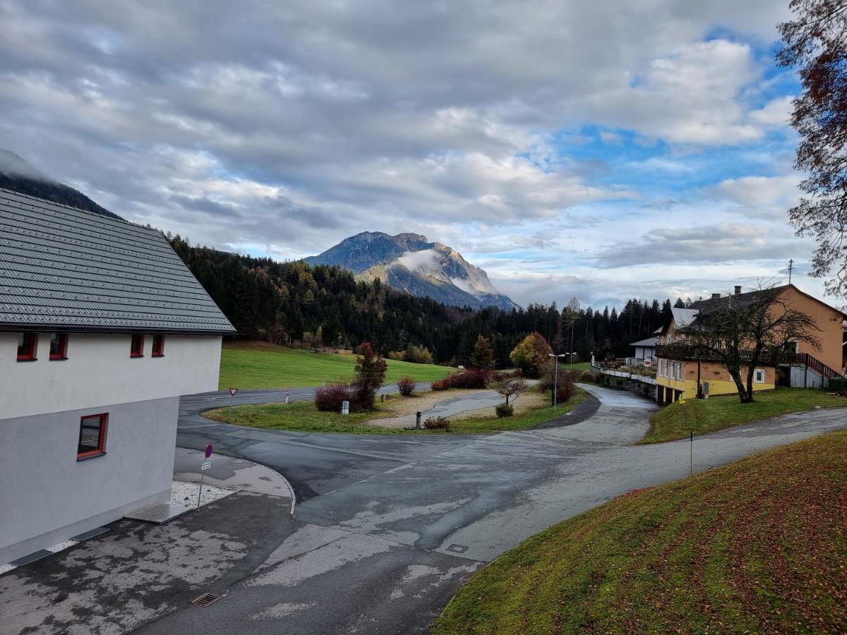 Karnischer Hof Sankt Stefan an der Gail Esterno foto