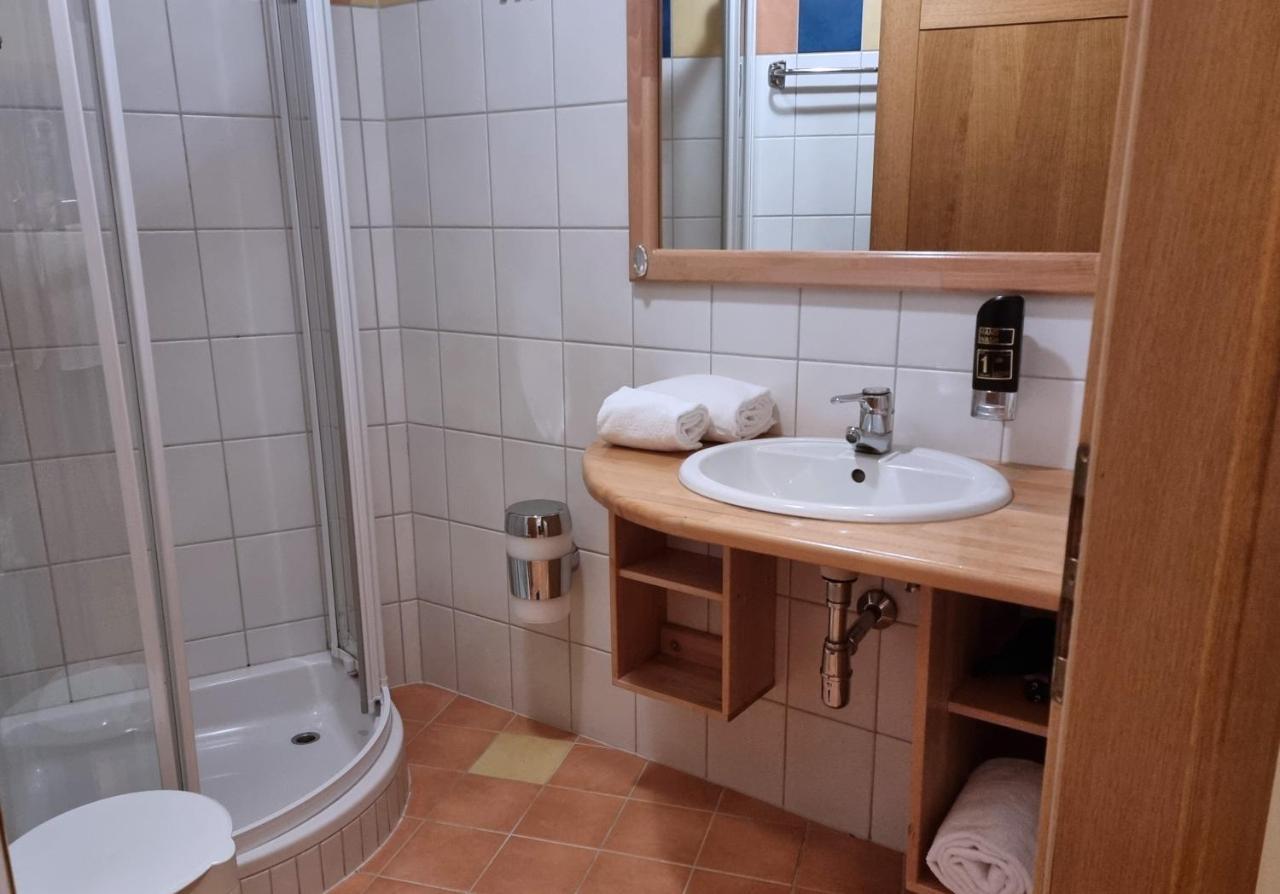 Karnischer Hof Sankt Stefan an der Gail Esterno foto